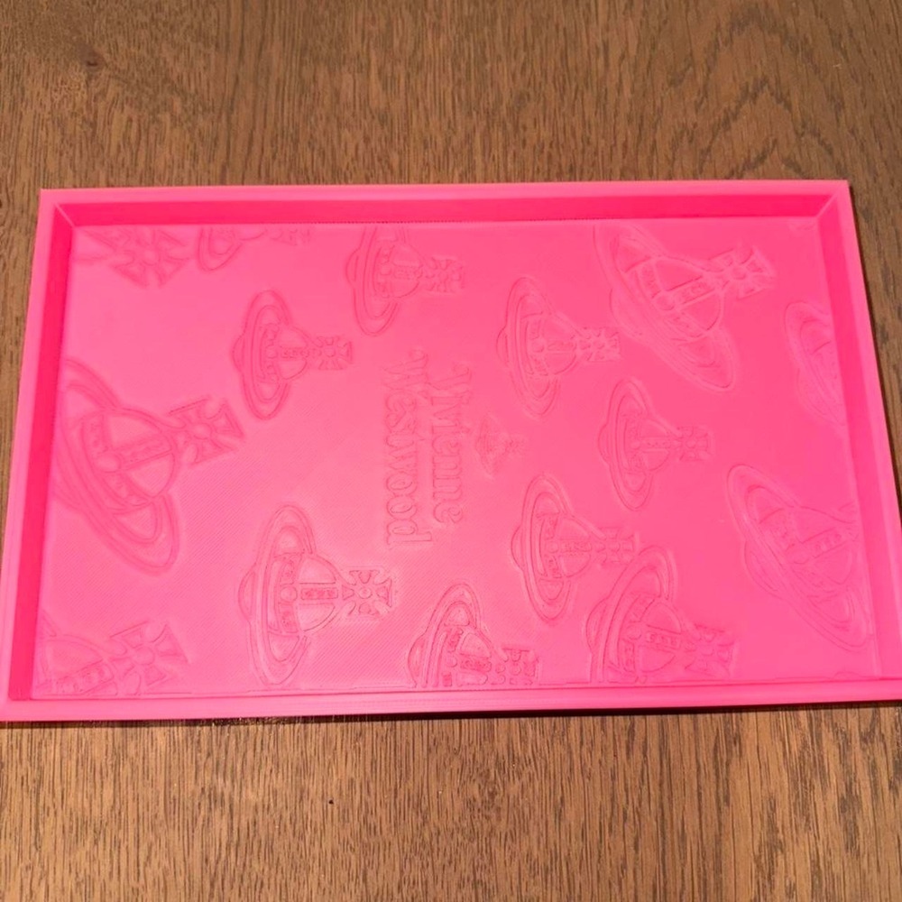 Pink Tray - Picture 3 of 3